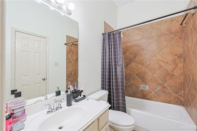 2806 San Eduardo Street, Mission, TX 78572