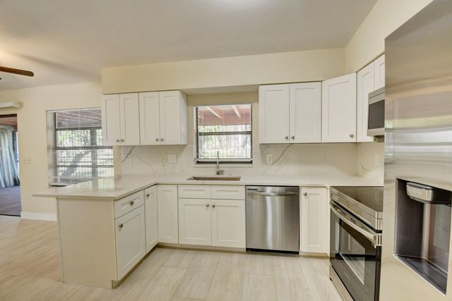 7011 San Sebastian Circle, Boca Raton, FL 33433