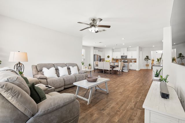 3507 Camden Creek Road, Krum, TX 76249
