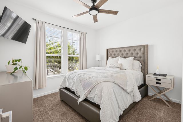 3507 Camden Creek Road, Krum, TX 76249