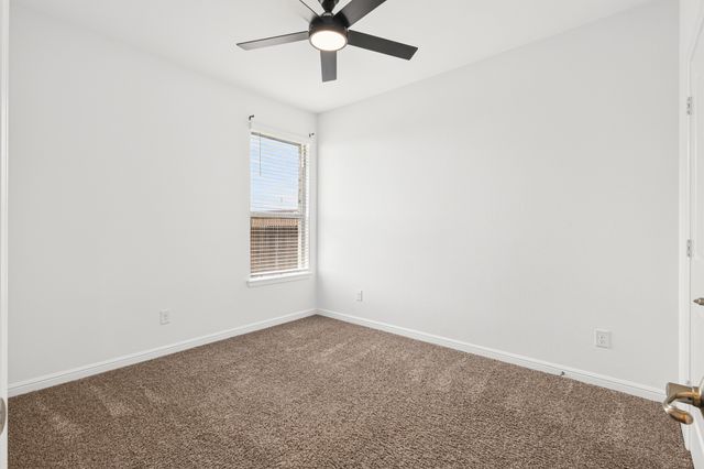 3507 Camden Creek Road, Krum, TX 76249
