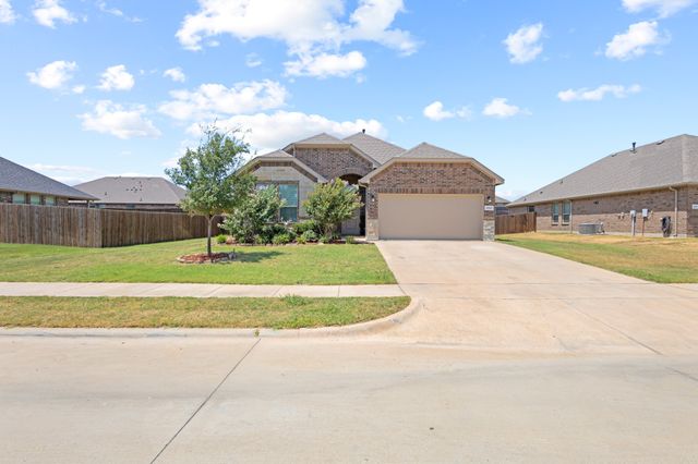 3507 Camden Creek Road, Krum, TX 76249