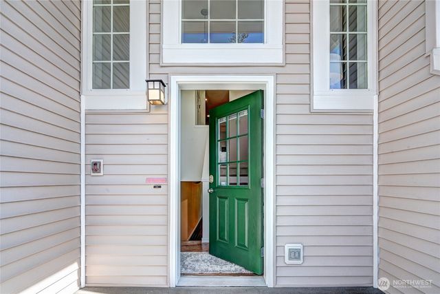 20472 137th Avenue SE, Kent, WA 98042