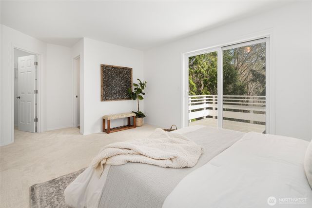 20472 137th Avenue SE, Kent, WA 98042