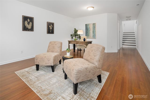 20472 137th Avenue SE, Kent, WA 98042