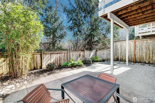 20472 137th Avenue SE, Kent, WA 98042