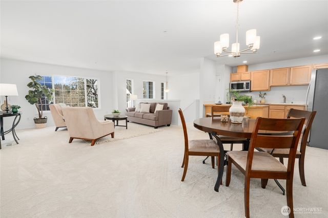 20472 137th Avenue SE, Kent, WA 98042