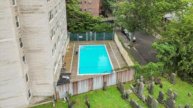 1170 Ocean Parkway 5D, Brooklyn, NY 11230