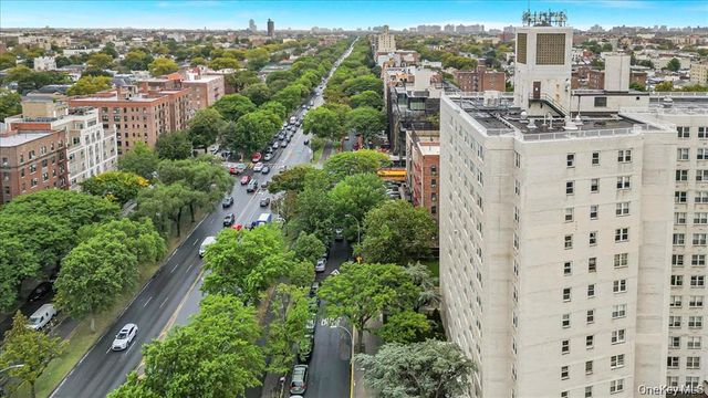 1170 Ocean Parkway 5D, Brooklyn, NY 11230