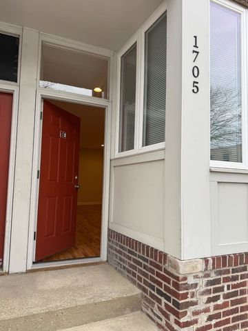 1705 Simpson Street, Evanston, IL 60201