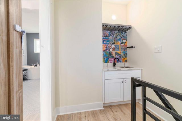 101 E PHIL ELLENA ST, Philadelphia, PA 19119