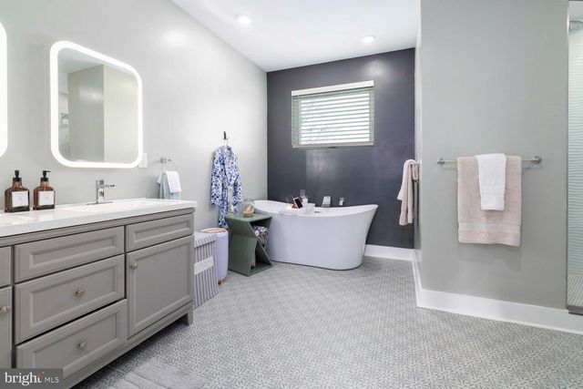 101 E PHIL ELLENA ST, Philadelphia, PA 19119