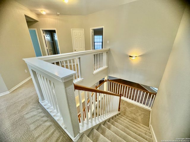 952 PERSIAN GDN, San Antonio, TX 78260