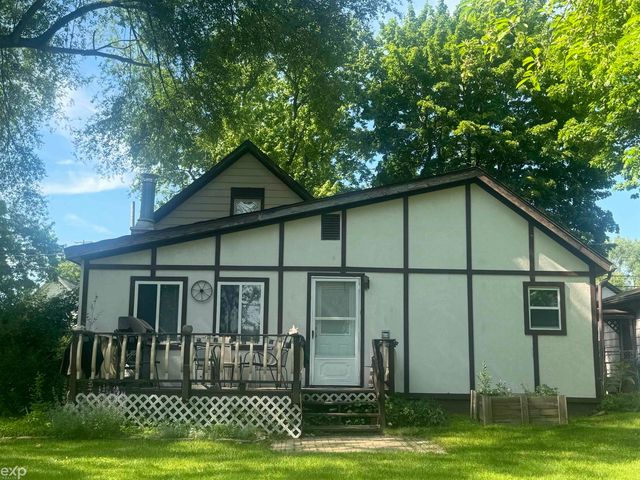 355 W 1st Street, Imlay City, MI 48444