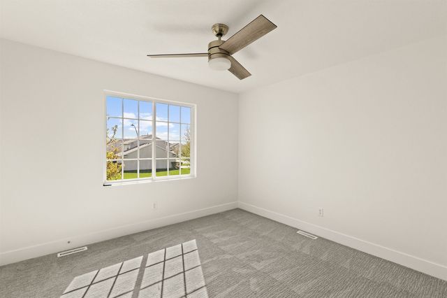 4222 132nd Street, Urbandale, IA 50323