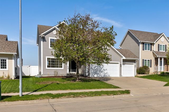 4222 132nd Street, Urbandale, IA 50323