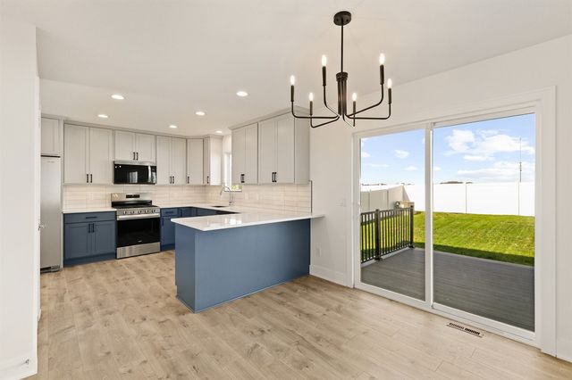 4222 132nd Street, Urbandale, IA 50323