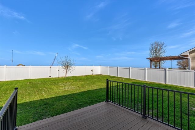 4222 132nd Street, Urbandale, IA 50323