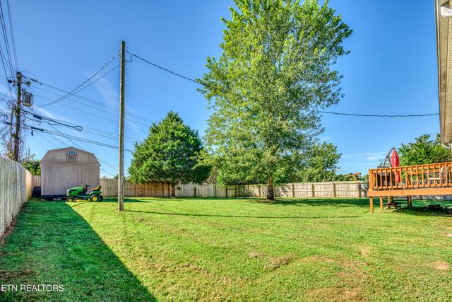 297 Parks Circle, Harrogate, TN 37752