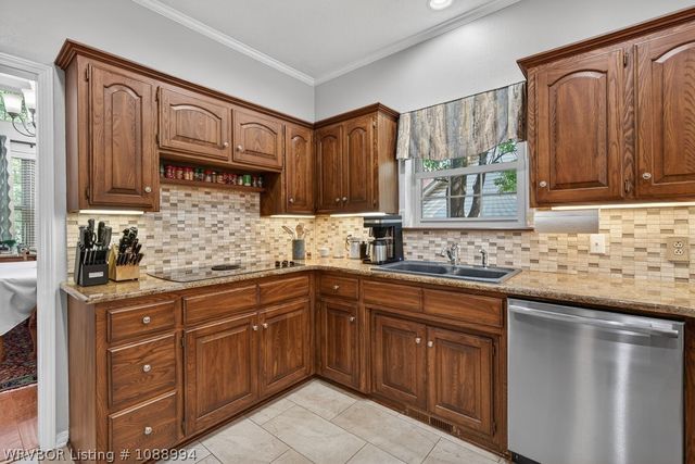 2409 S 87th Drive, Fort Smith, AR 72903