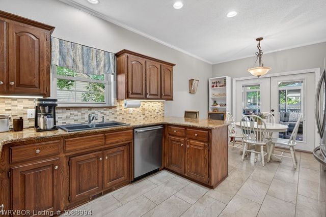 2409 S 87th Drive, Fort Smith, AR 72903