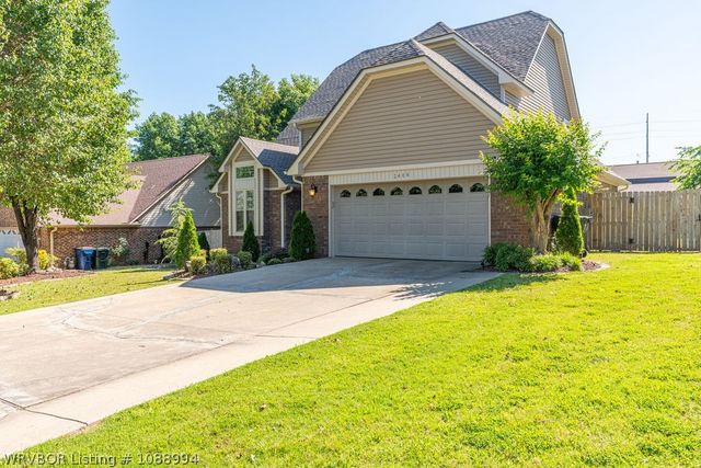 2409 S 87th Drive, Fort Smith, AR 72903