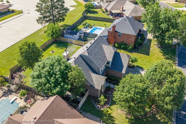 2409 S 87th Drive, Fort Smith, AR 72903