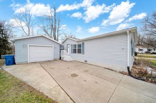 809 Missouri River Drive, Adrian, MI 49221