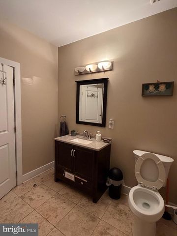 1105 WALLACE ST, Philadelphia, PA 19123