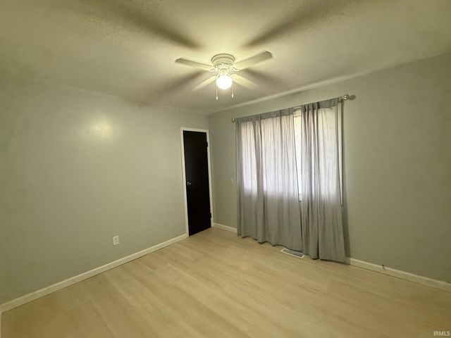 338 N Bill Street, Francesville, IN 47946