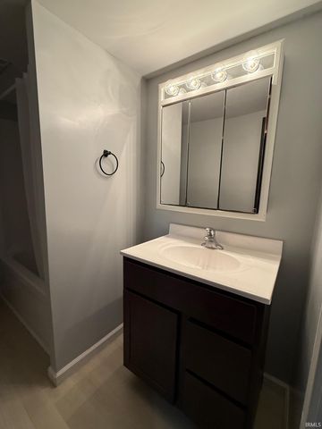 338 N Bill Street, Francesville, IN 47946