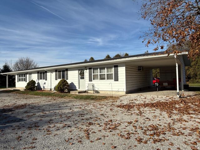 338 N Bill Street, Francesville, IN 47946