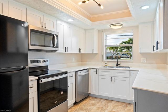 834 SE 46th ST 1C, Cape Coral, FL 33904