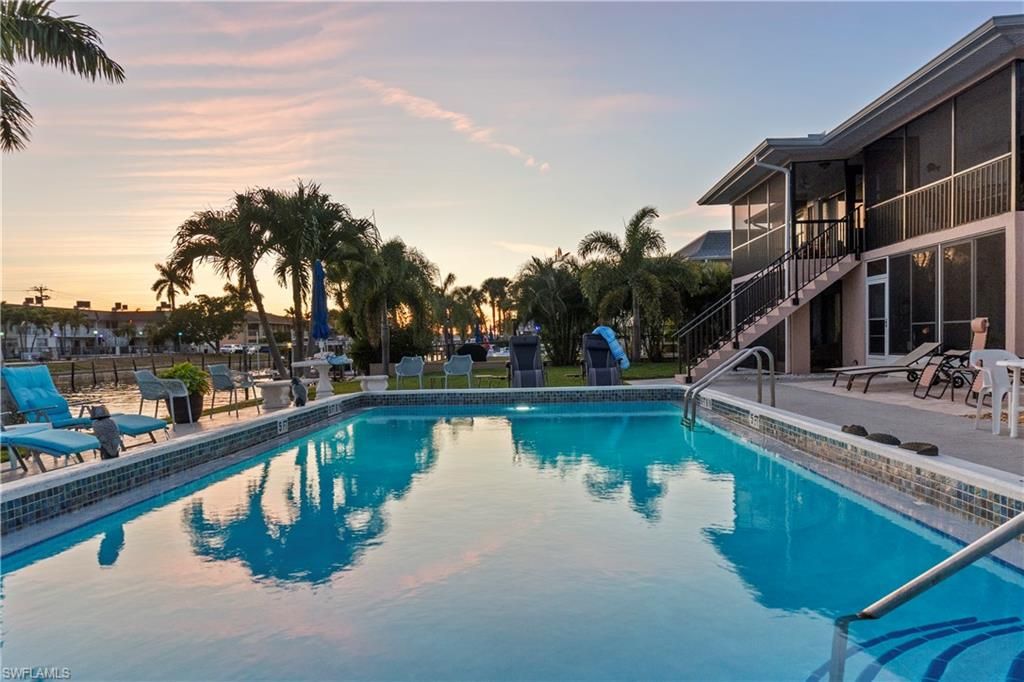 Image 4 of property listing at 834 SE 46th ST 1C, Cape Coral, FL 33904