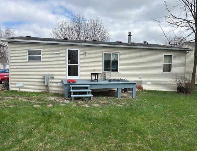 103 Frank Court, Fox Lake, WI 53933