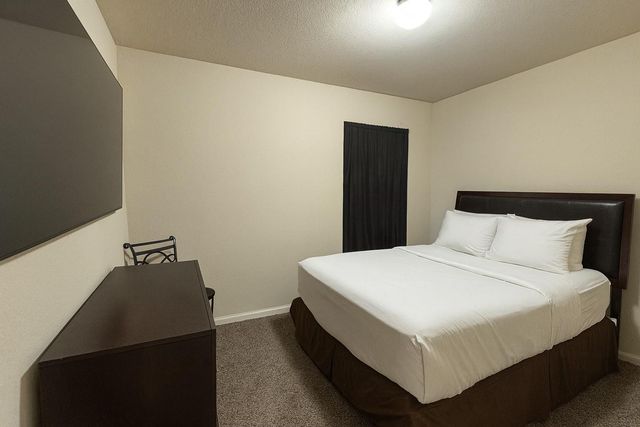 54 Rodeo Crest Drive, Manvel, TX 77578