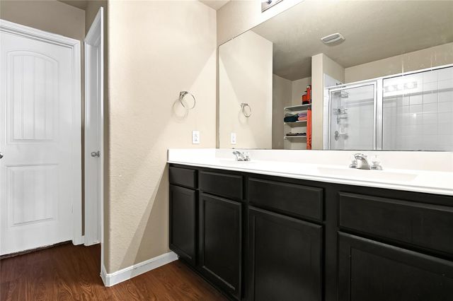 54 Rodeo Crest Drive, Manvel, TX 77578