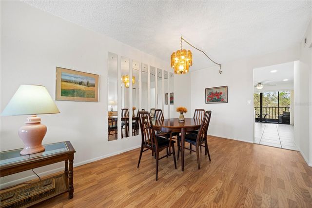 4910 BAY STREET NE 311, St Petersburg, FL 33703