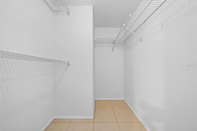 4910 BAY STREET NE 311, St Petersburg, FL 33703