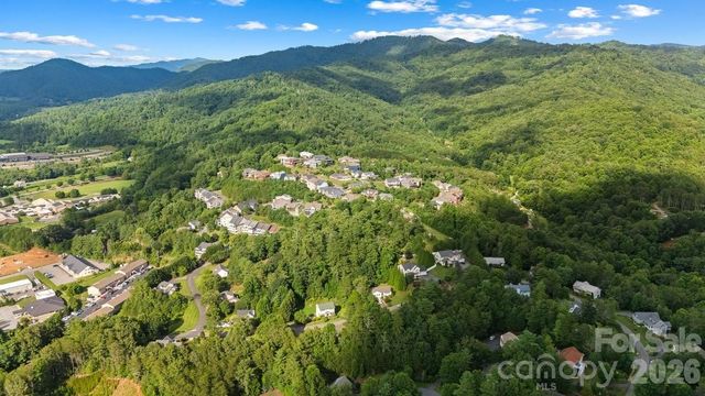 27 Red Maple Drive, Weaverville, NC 28787