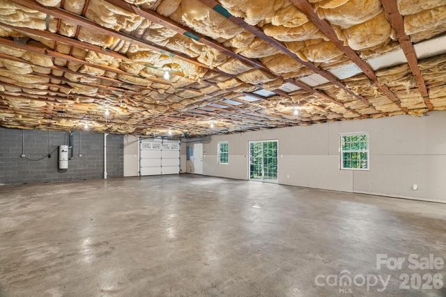27 Red Maple Drive, Weaverville, NC 28787