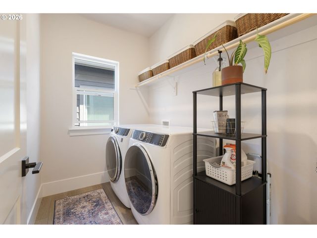 13927 Sw 165TH Ave, Tigard, OR 97223