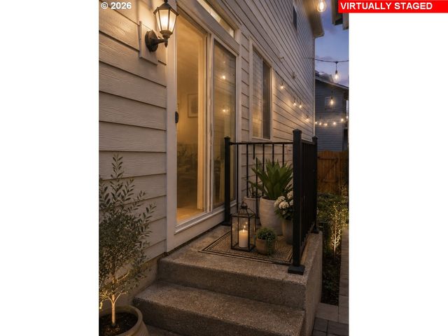 13927 Sw 165TH Ave, Tigard, OR 97223
