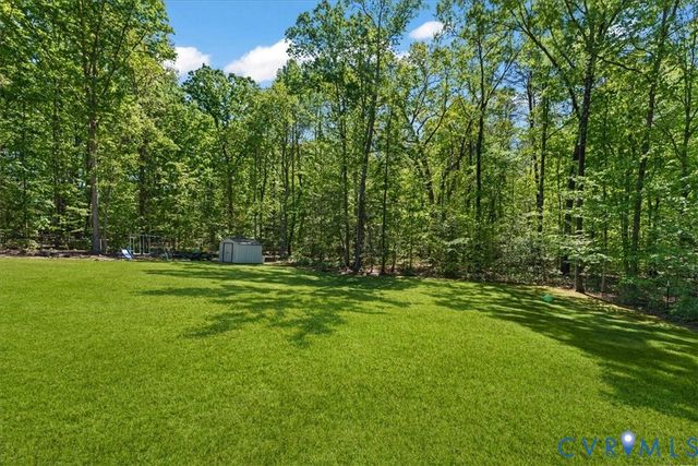 3737 Robinson Rd, Gum Spring, VA 23063