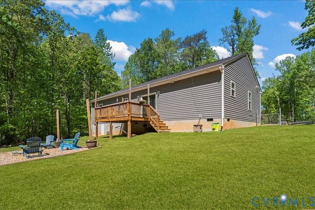 3737 Robinson Rd, Gum Spring, VA 23063