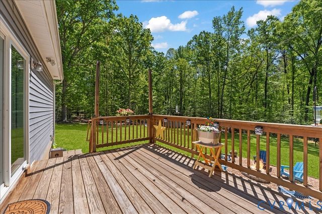 3737 Robinson Rd, Gum Spring, VA 23063