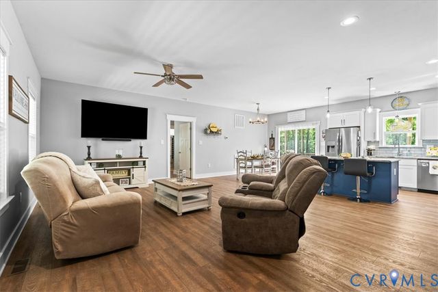 3737 Robinson Rd, Gum Spring, VA 23063