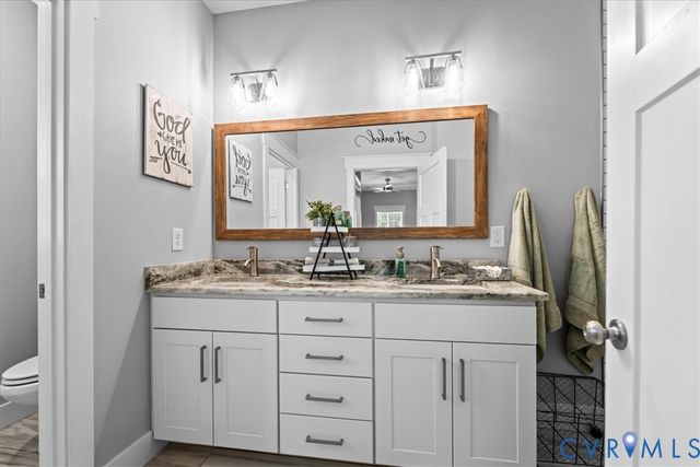 3737 Robinson Rd, Gum Spring, VA 23063
