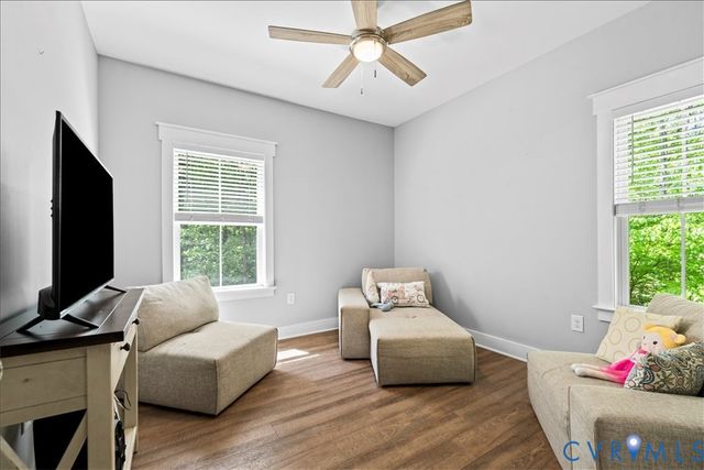 3737 Robinson Rd, Gum Spring, VA 23063