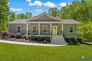 3737 Robinson Rd, Gum Spring, VA 23063
